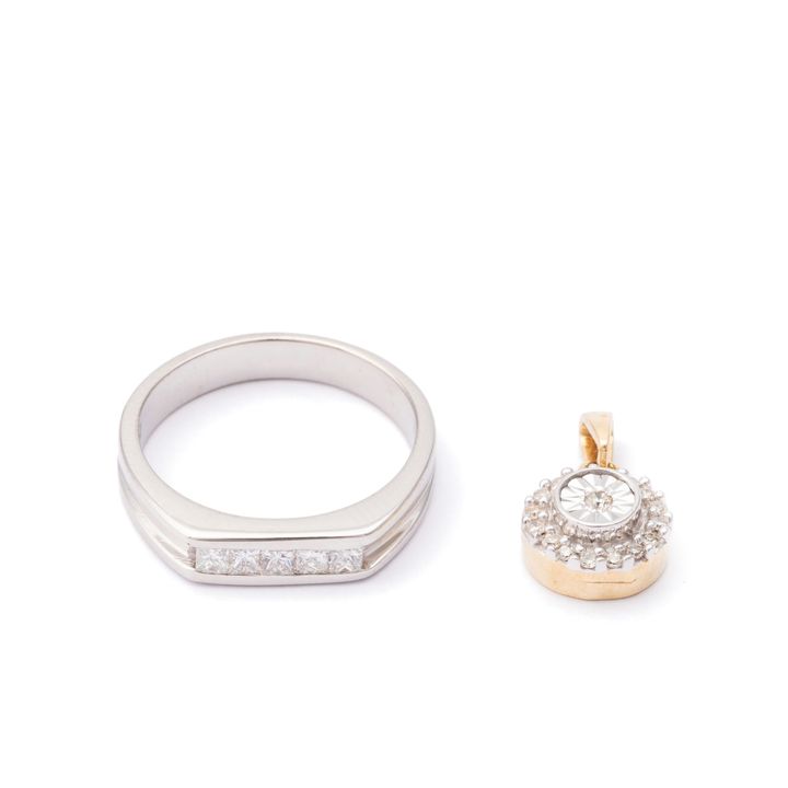 Diamond 18ct Ring & Pendant 9ct Gold ,