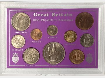 1953 CURRENCY 10-COIN SET IN PERSPEX CASE