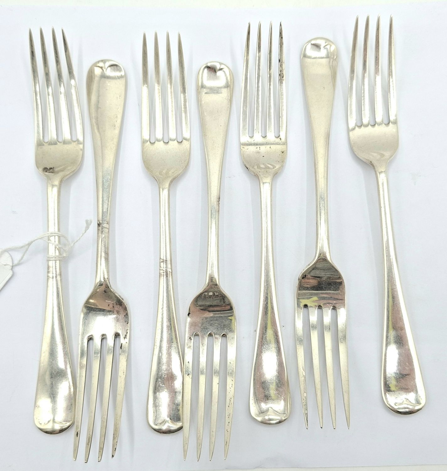 180 · SUITE OF STERLING SILVER TABLE FORKS