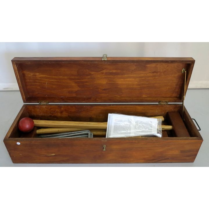 CASED CROQUET SET