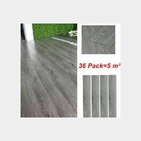 PEEL AND STICK ENGINEERED PVC PLANK WOOD PATTERN DURABLE FLOORING KC03 -