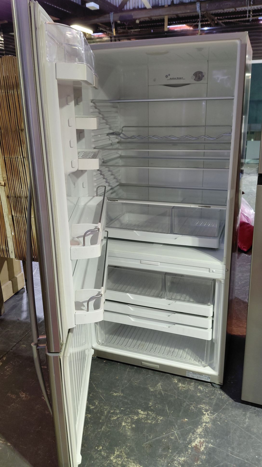 FISHER AND PAYKEL FRIDGE