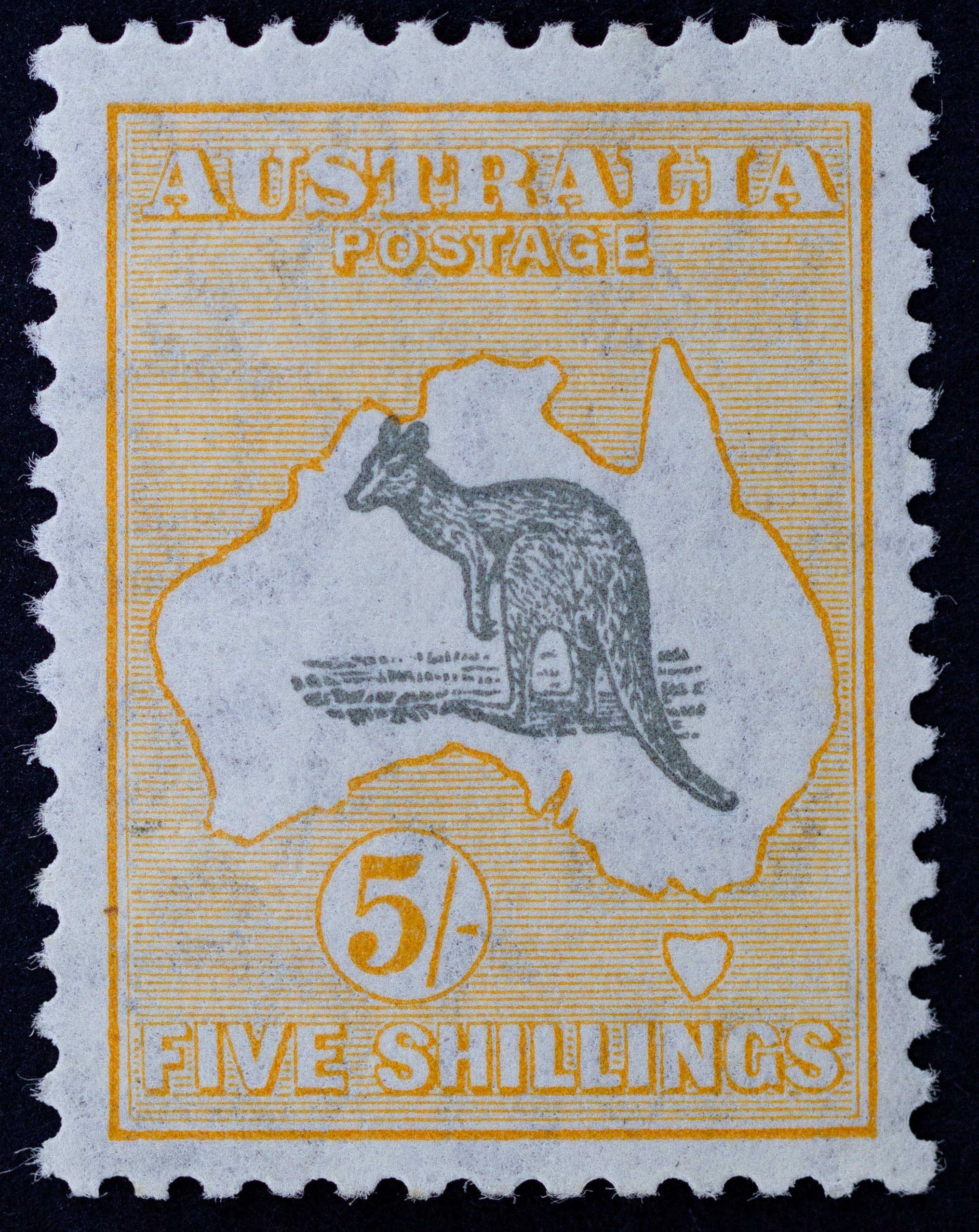 404 · C of A Watermark, Five Shillings, 1932, Fine