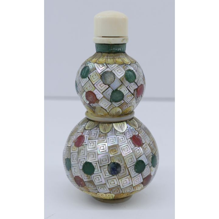 Japanese Meiji Shibayama Snuff Bottle