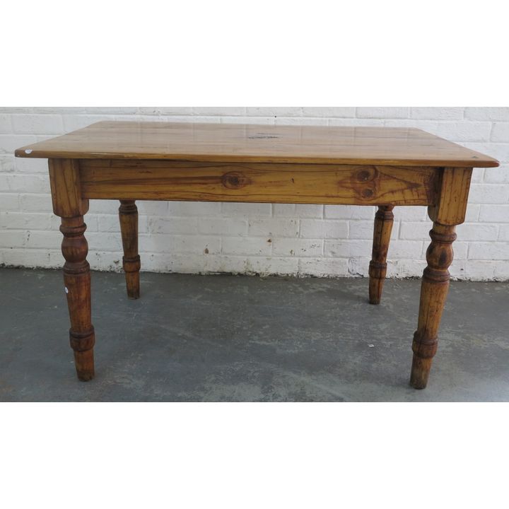 PINE KITCHEN TABLE