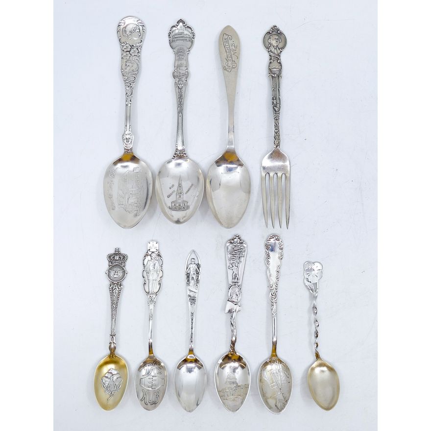 Box Antique Sterling Souvenir Spoons - 152 Grams TW