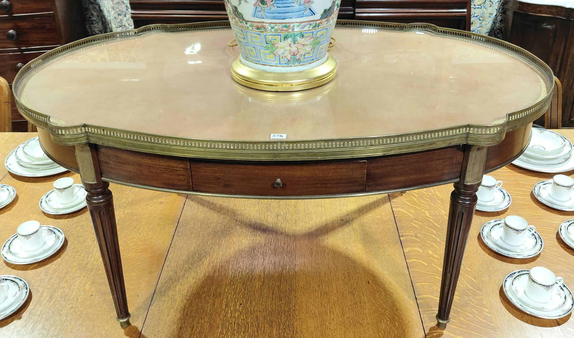 578 · FRENCH LOUIS XVI STYLE BOUILLOTTE TABLE