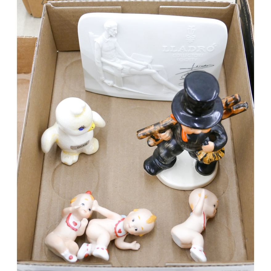 Box Lladro Collectors Society Plaque Etc.