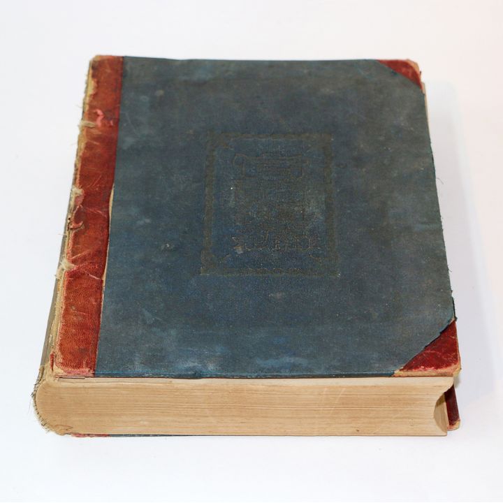 MATEER, REV. C.W. - A Course of Mandarin Lessons, based on Idiom.