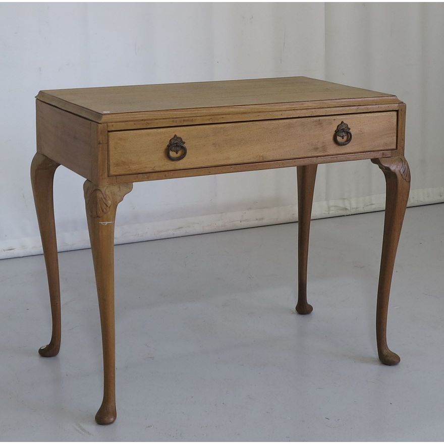 ONE-DRAWER SIDE TABLE