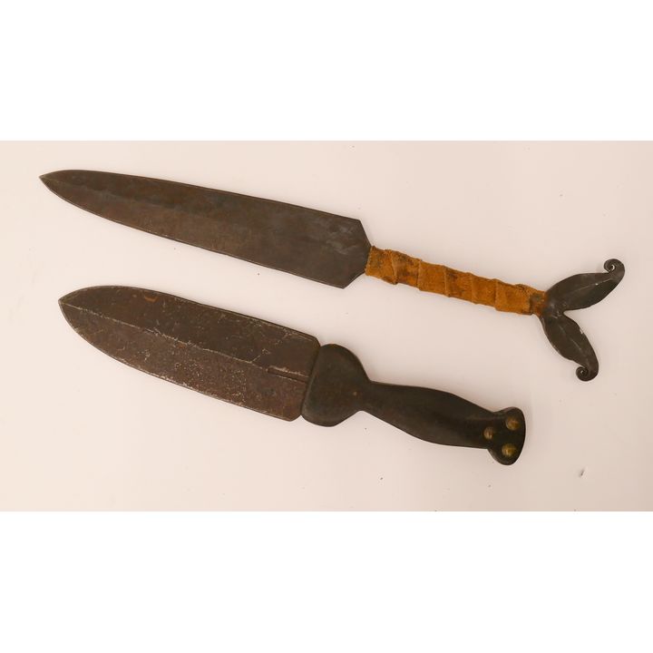 Box NW Coast Steel Daggers