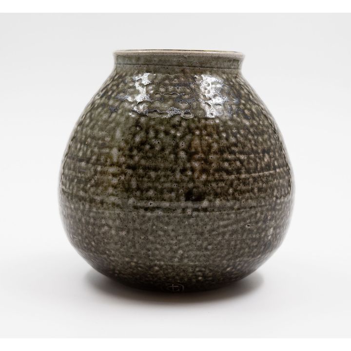 Len Castle - Early ovoid vase