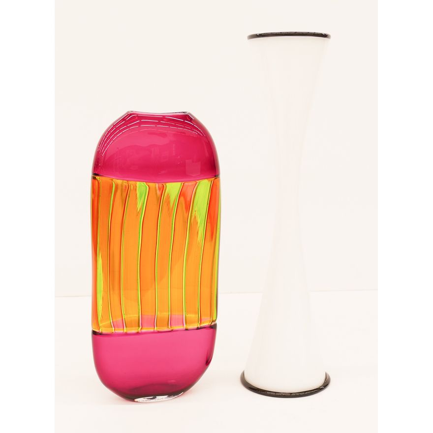 2pc Alex Stisser Museum of Glass Vases