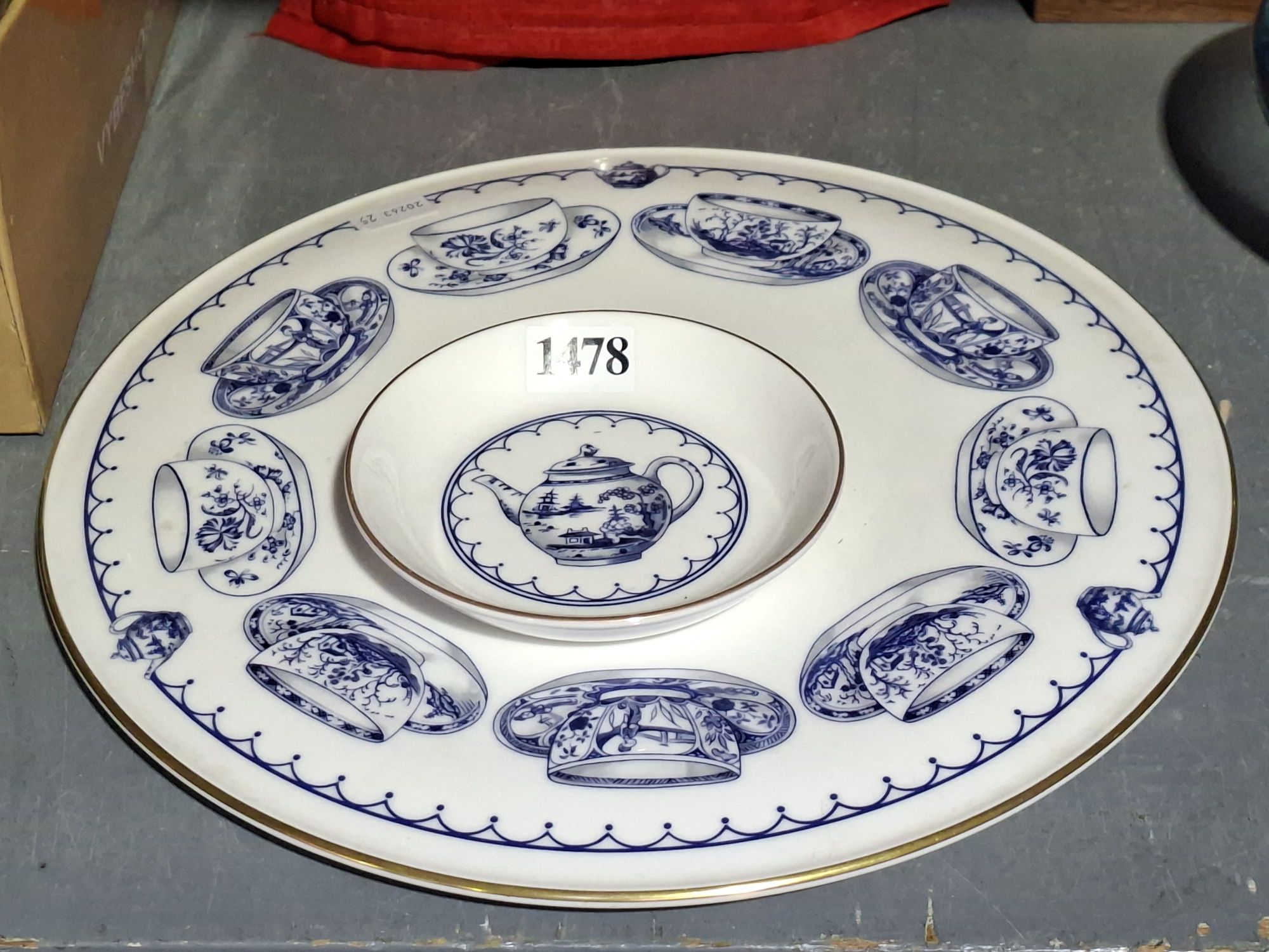 ROYAL WORCESTER