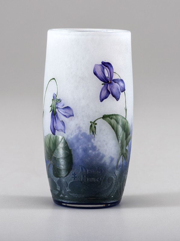 Daum
French, Early 20th Century
Vase, circa 1910