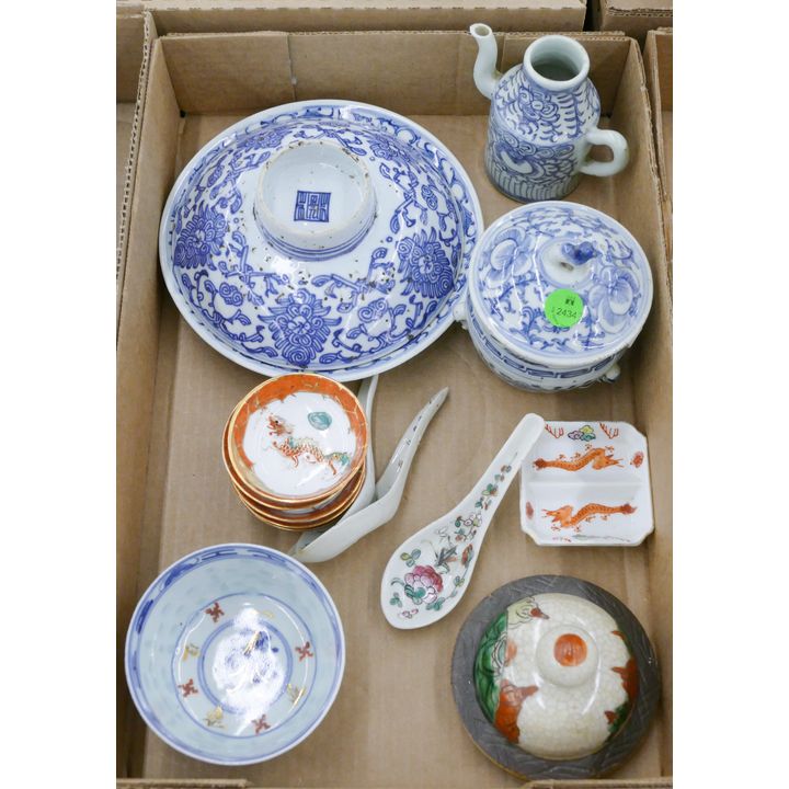 Box Old Chinese B&W Porcelain etc.