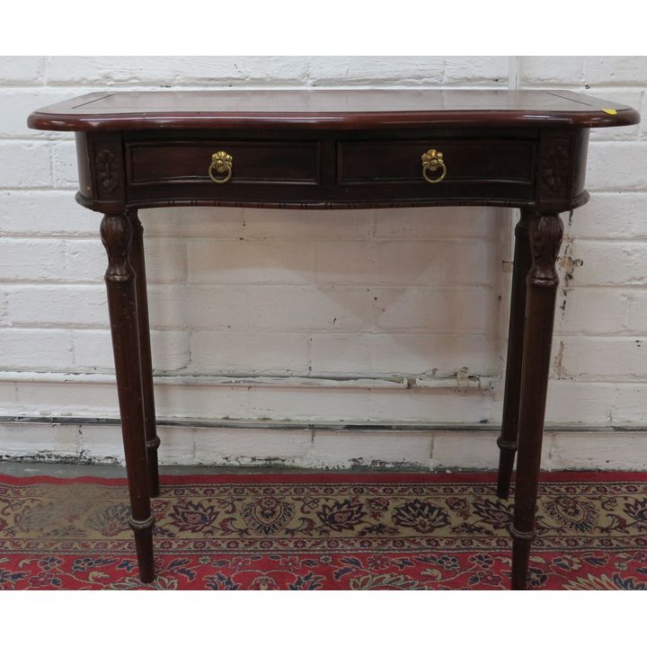 MAHOGANY SIDE TABLE