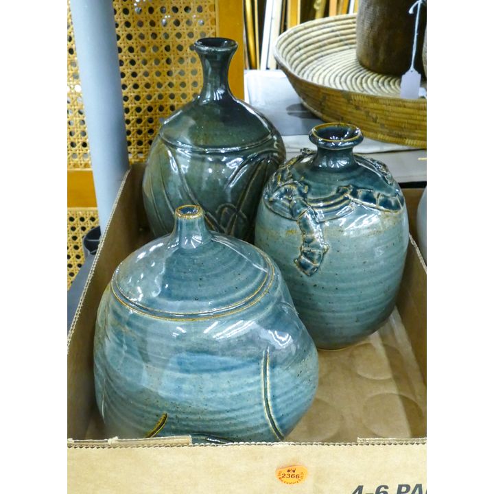 Box 3pc Ed Brannan Speckled Blue Pottery Vases
