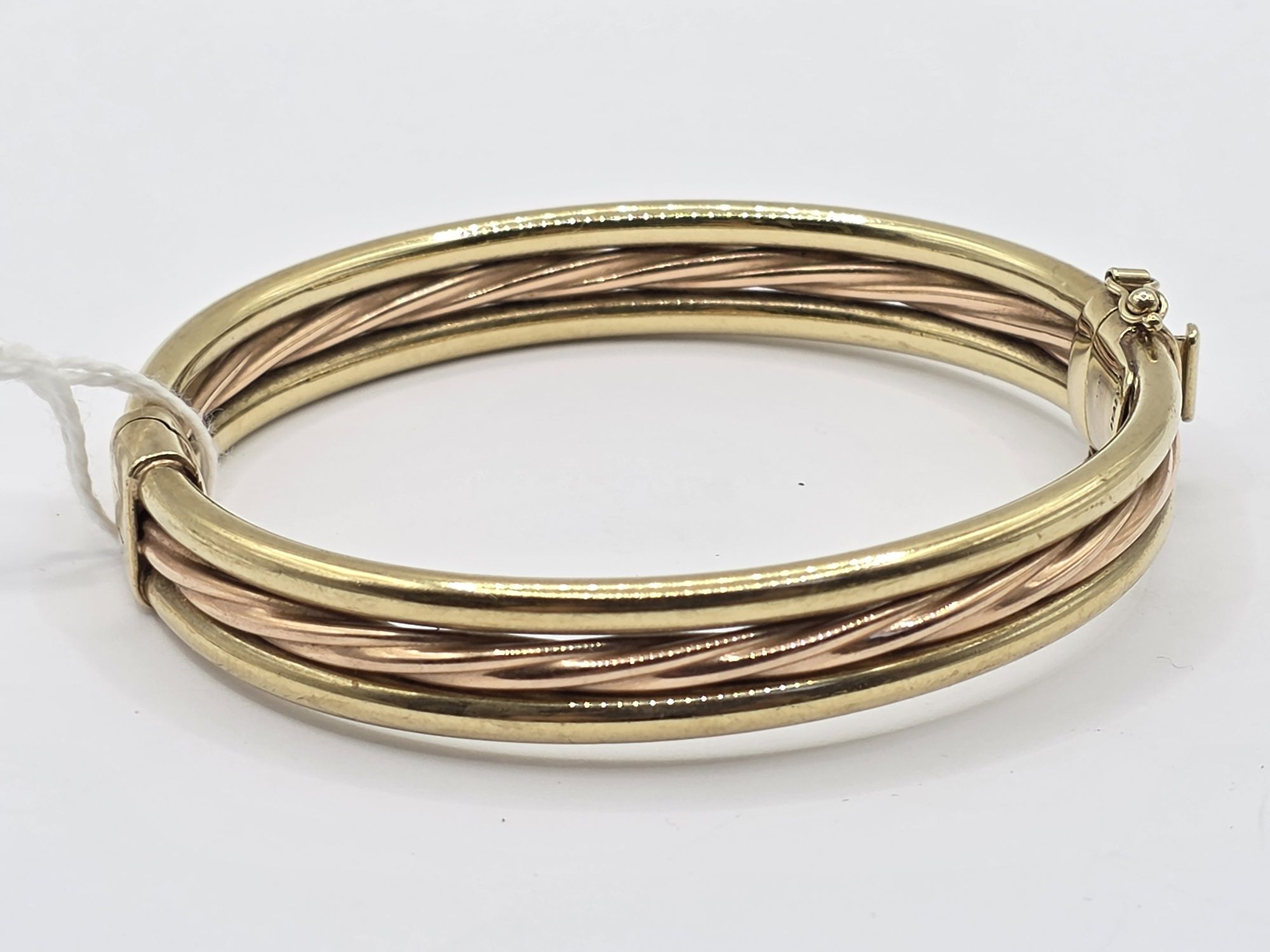 244 · 9CT GOLD BANGLE
