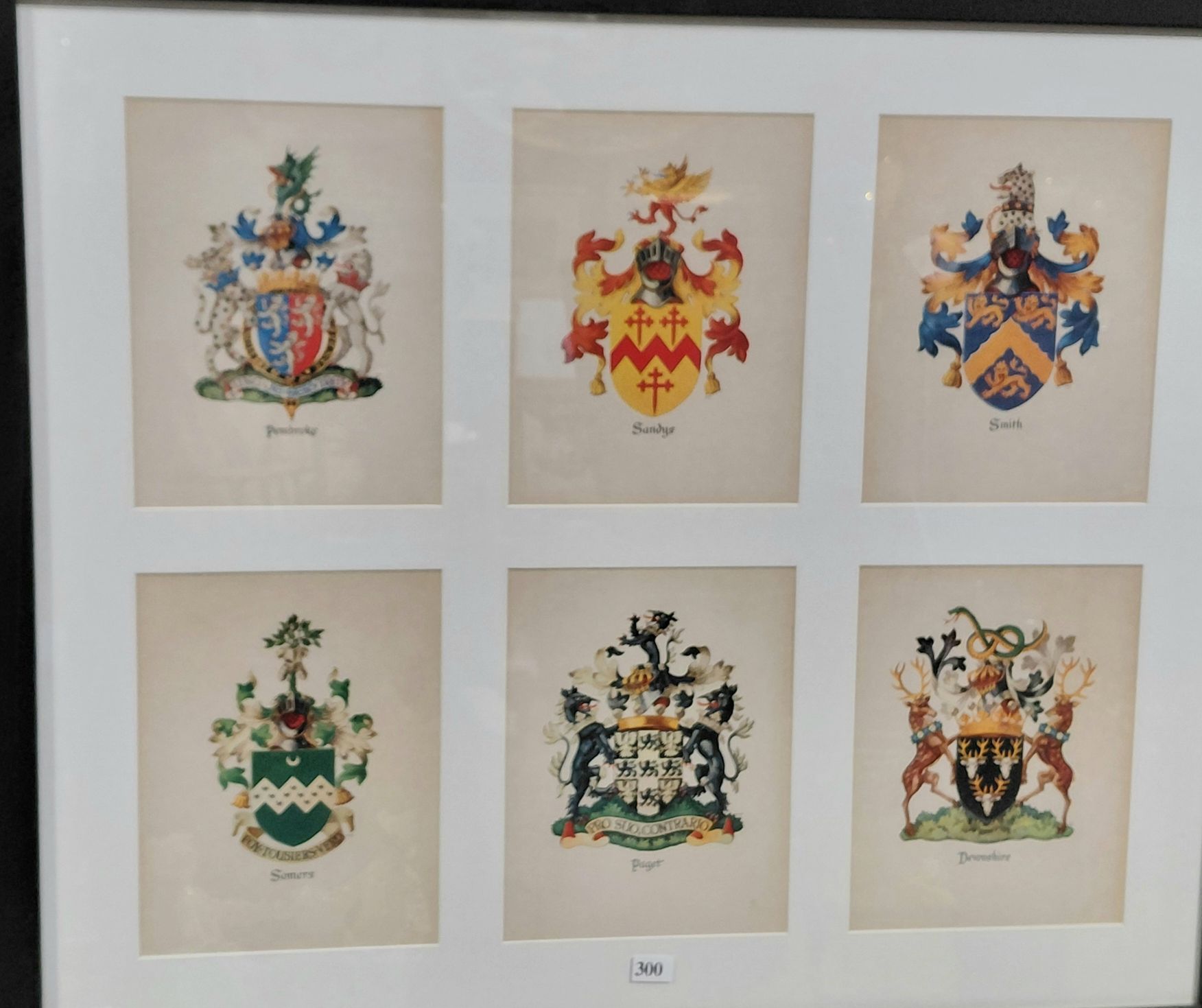 300 · FRAMED FAMILY CRESTS