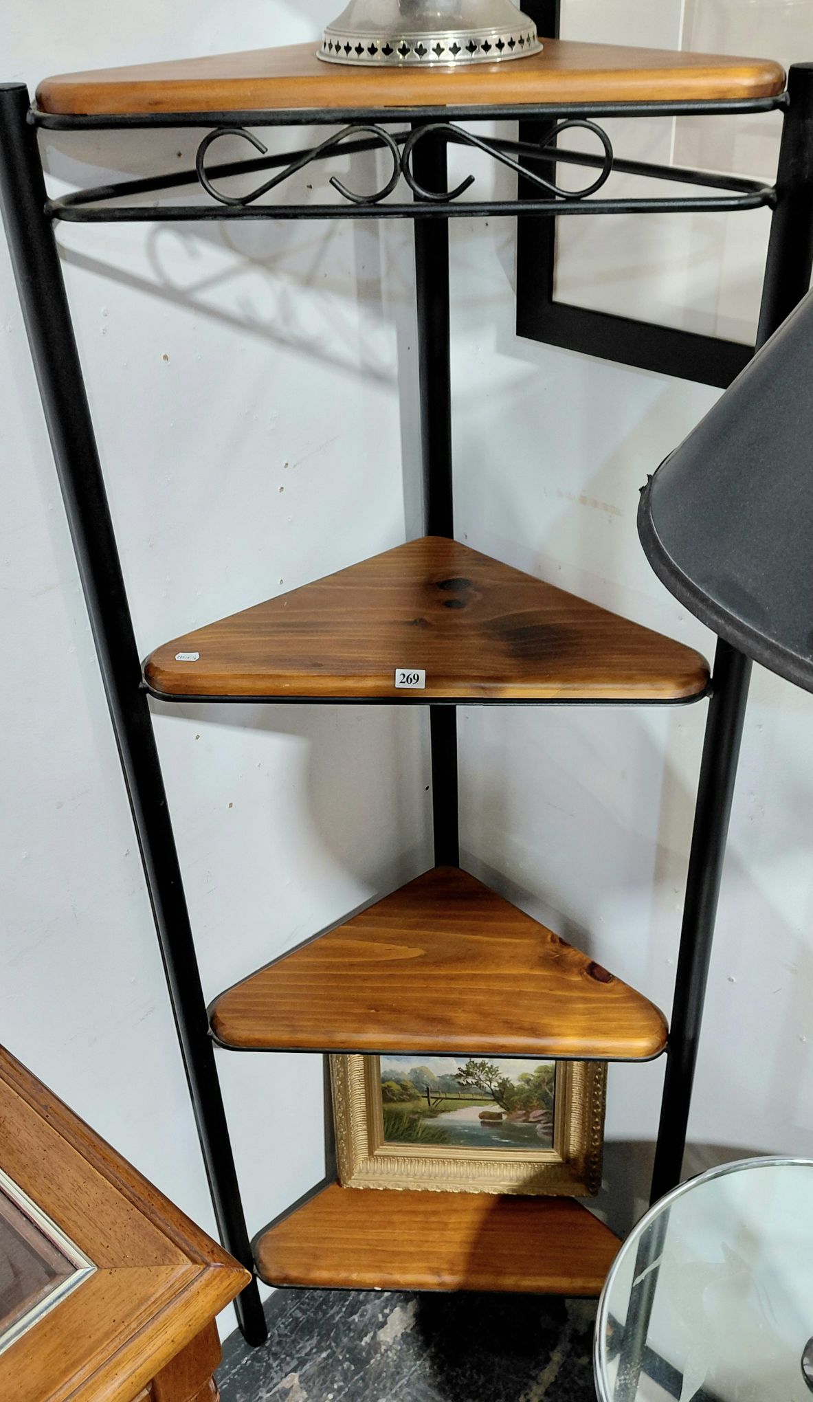 269 · CORNER SHELF