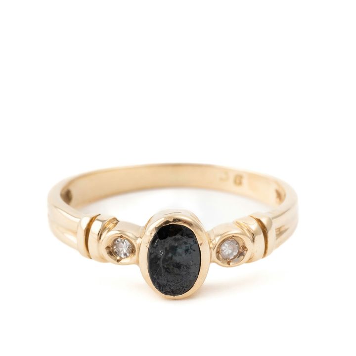 Sapphire & Diamond Ring 9ct