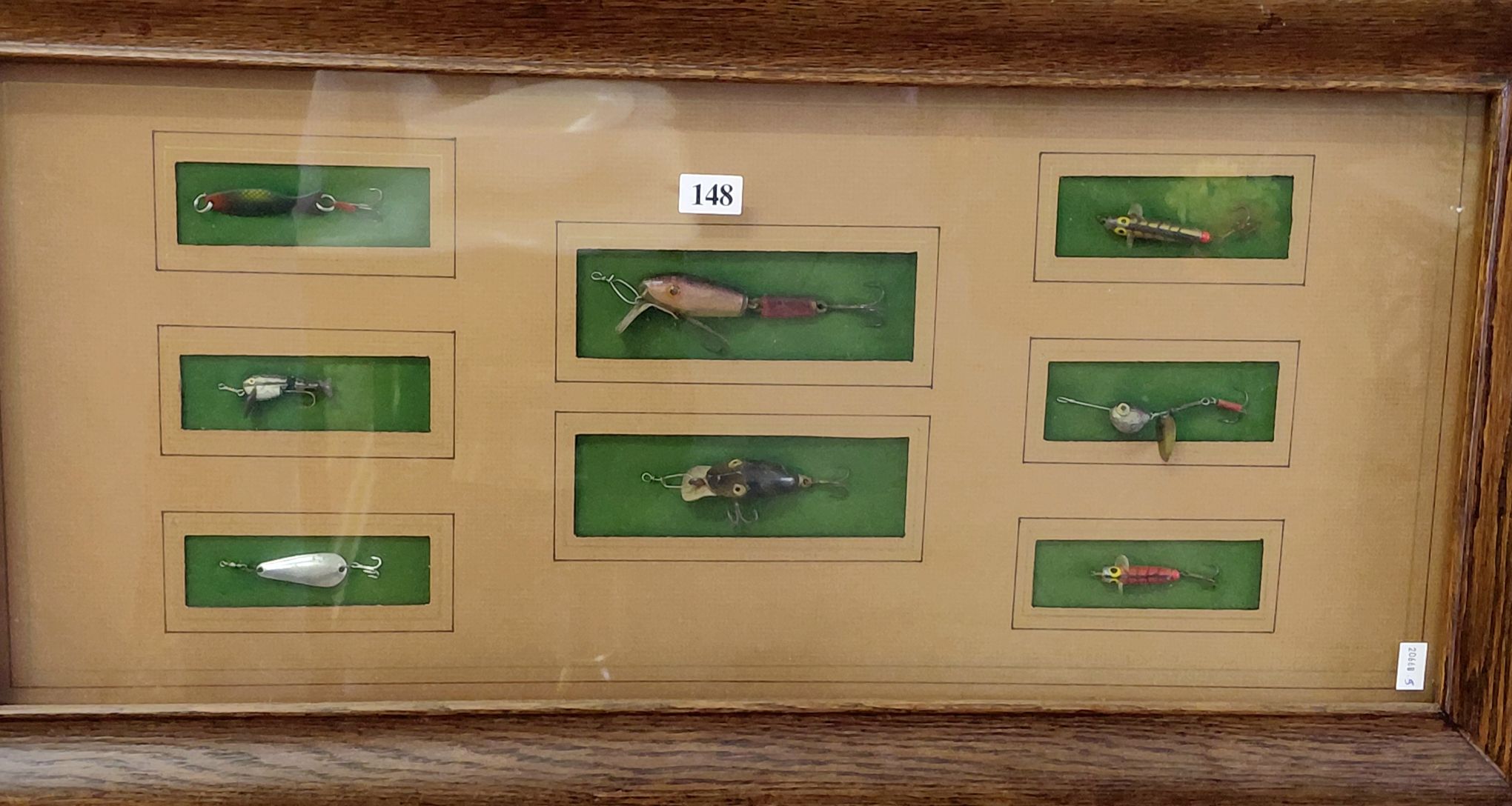 148 · A GROUP OF VINTAGE FISHING LURES