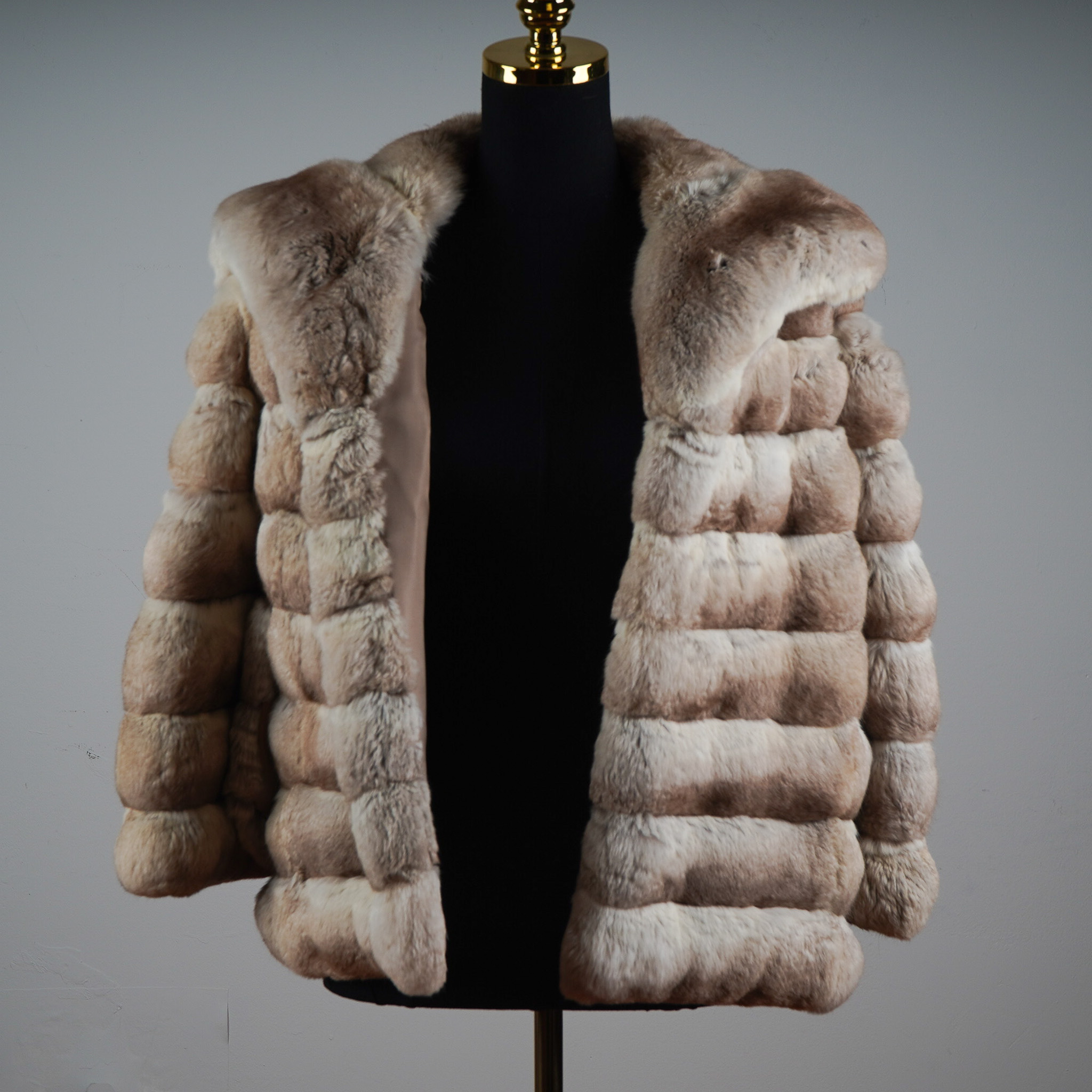 PELLICULE ペリキュールfront gather furcoat Man's Whiskey Dyed Chinchilla Square Sections Fur Jacket