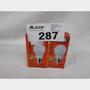 AUSMA 4 PACK 9W B22 LED LIGHT BULB WITH DY/NIGHT SENSOR
