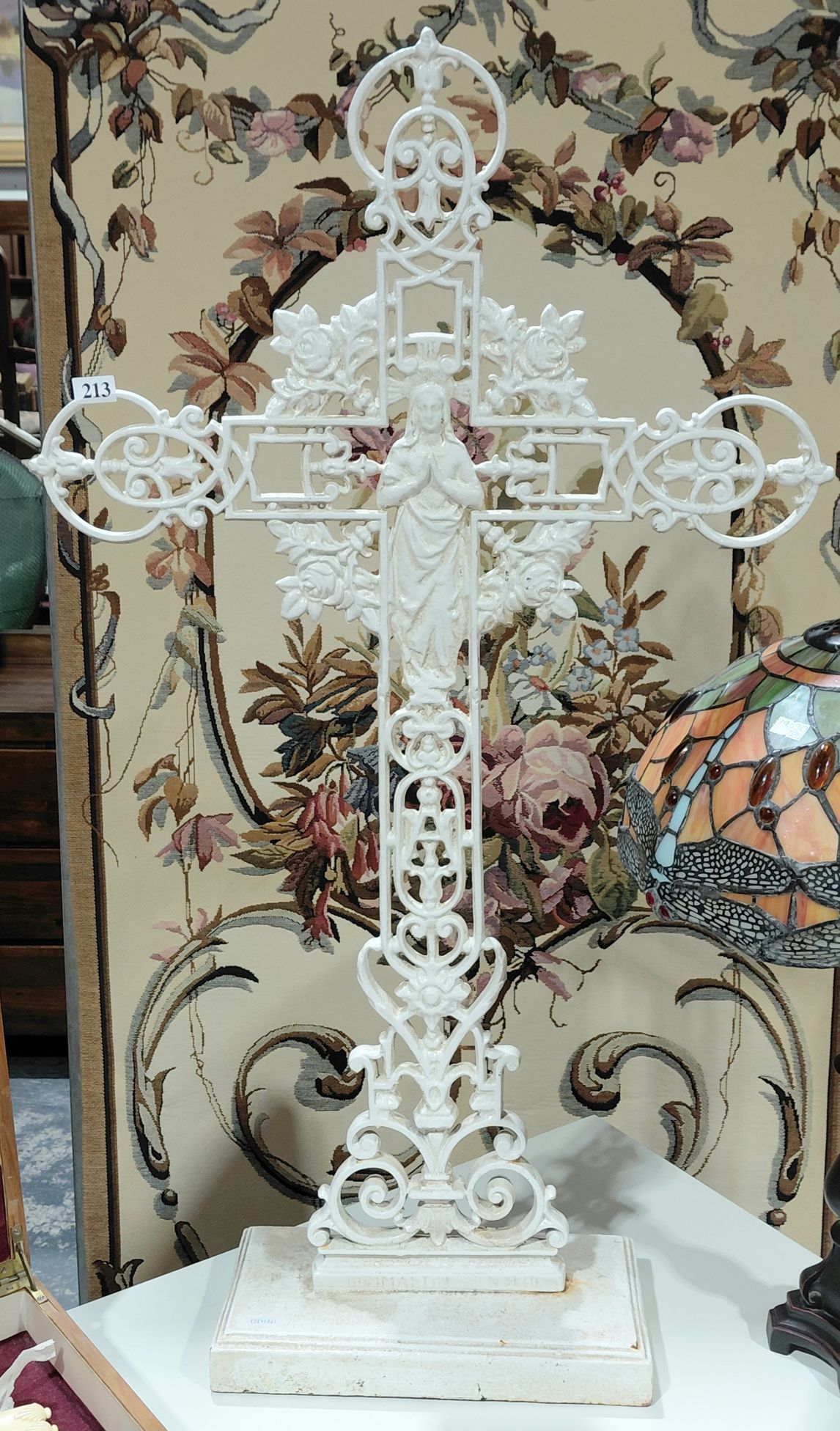 213 · CAST IRON CRUCIFIX