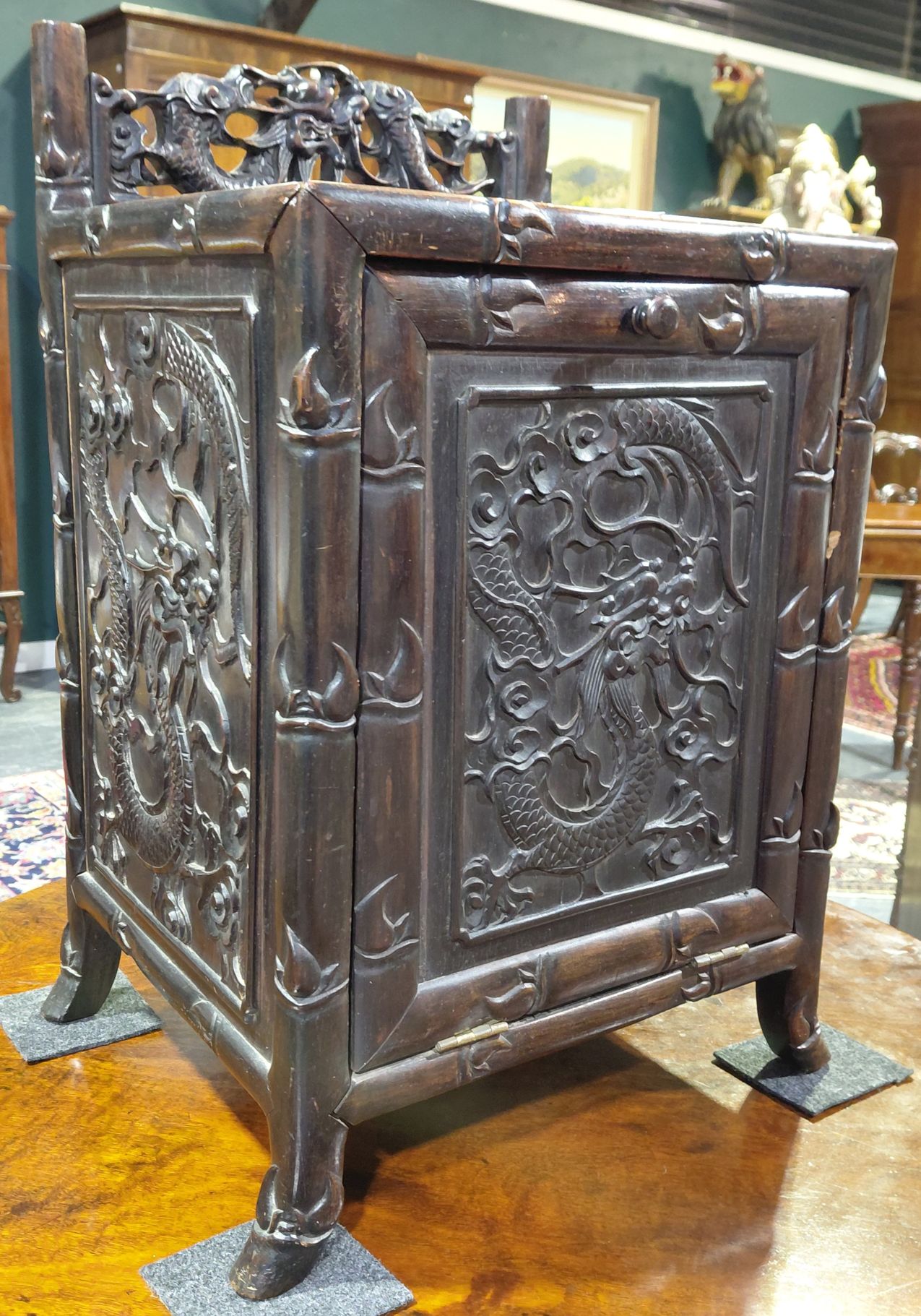 597 · CHINESE ROSEWOOD CABINET