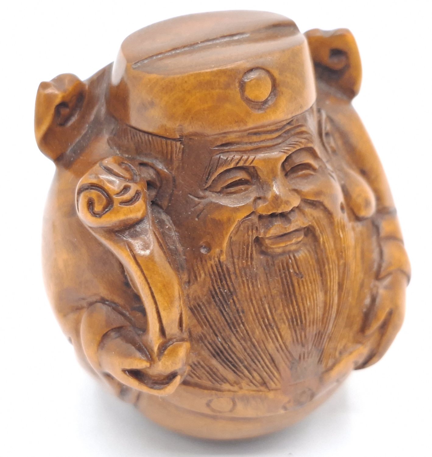 124 · CARVED JAPANESE NETSUKE