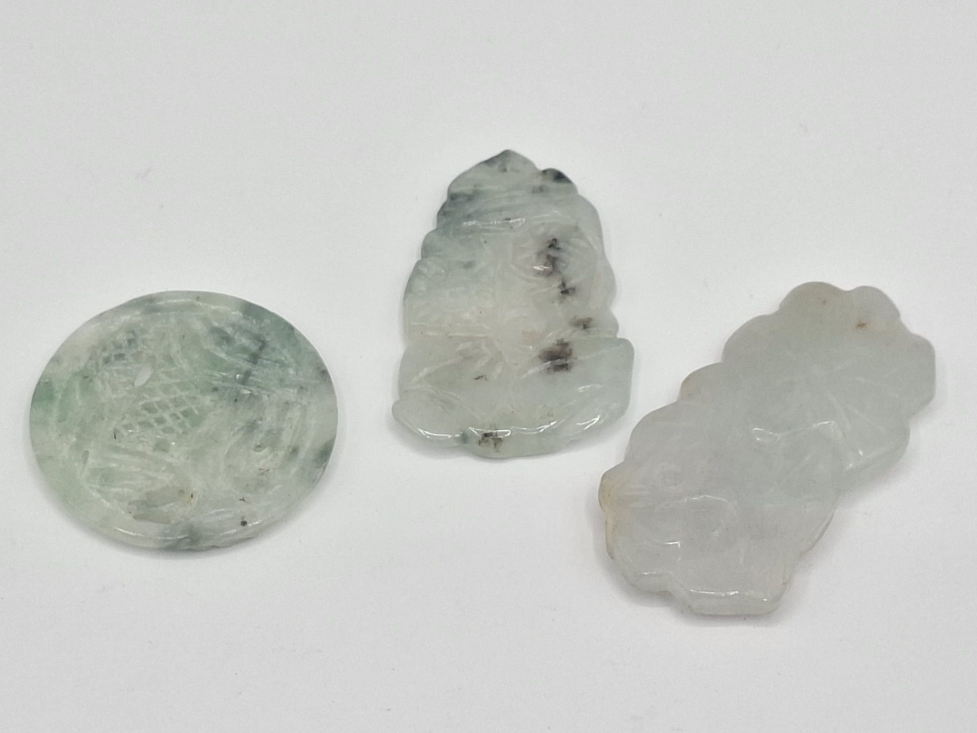 75 · PENDANTS