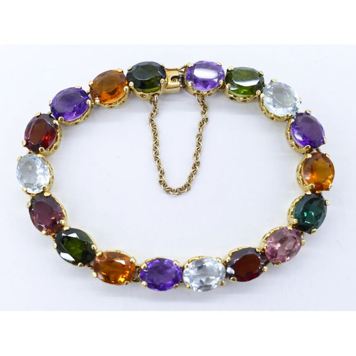 Ladies 18k Gemstone Bracelet