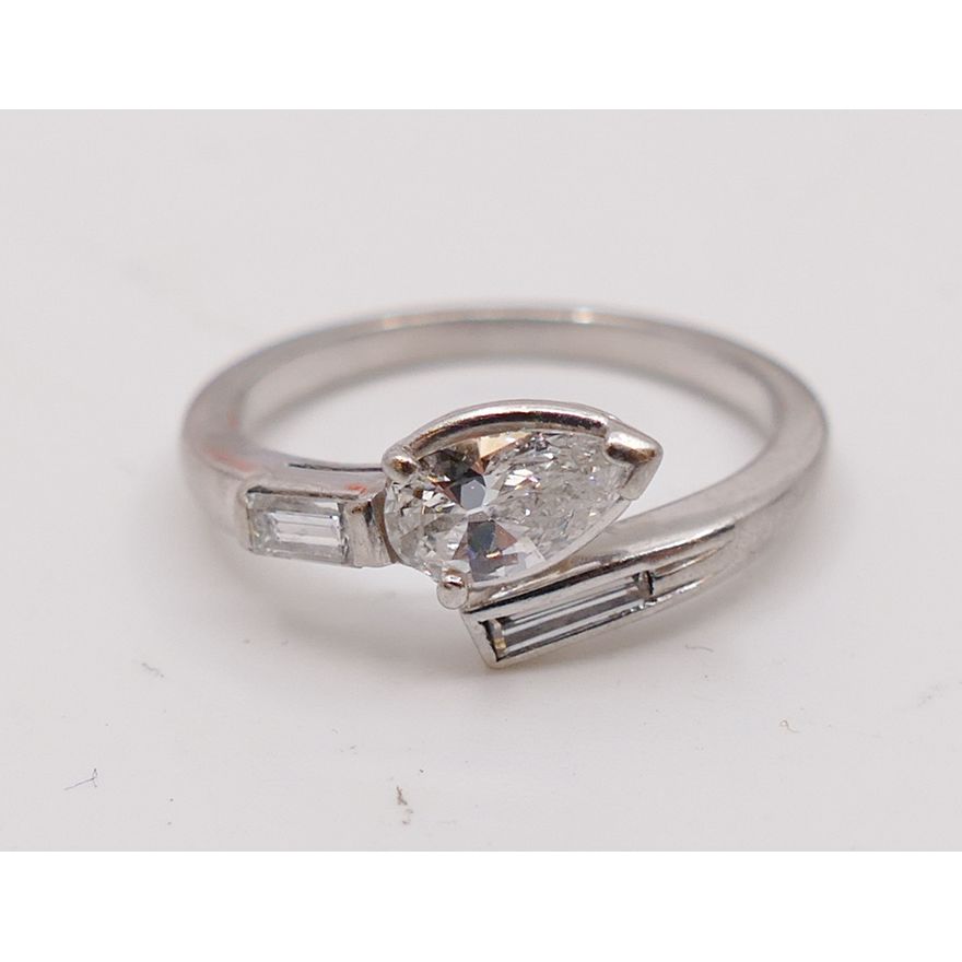 Platinum & Diamond Ring. Size 6.