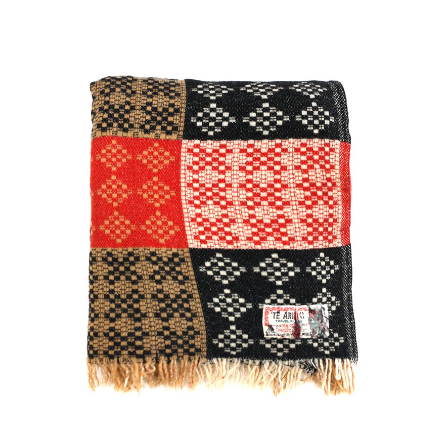 Onehunga Woollen Mills - Te Ariki travel rug