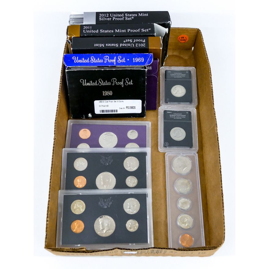 Box US Mint and Proof Sets  etc.