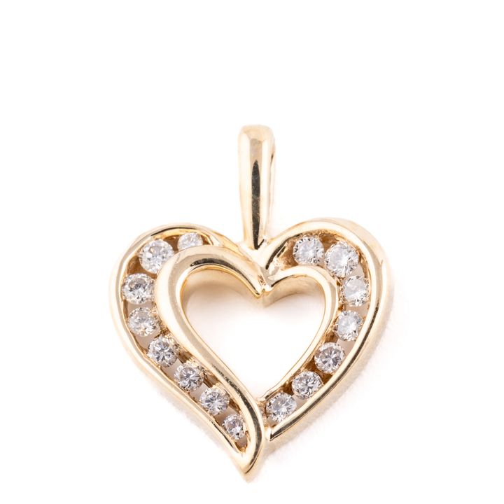 Diamond Heart Pendant 9ct Gold
