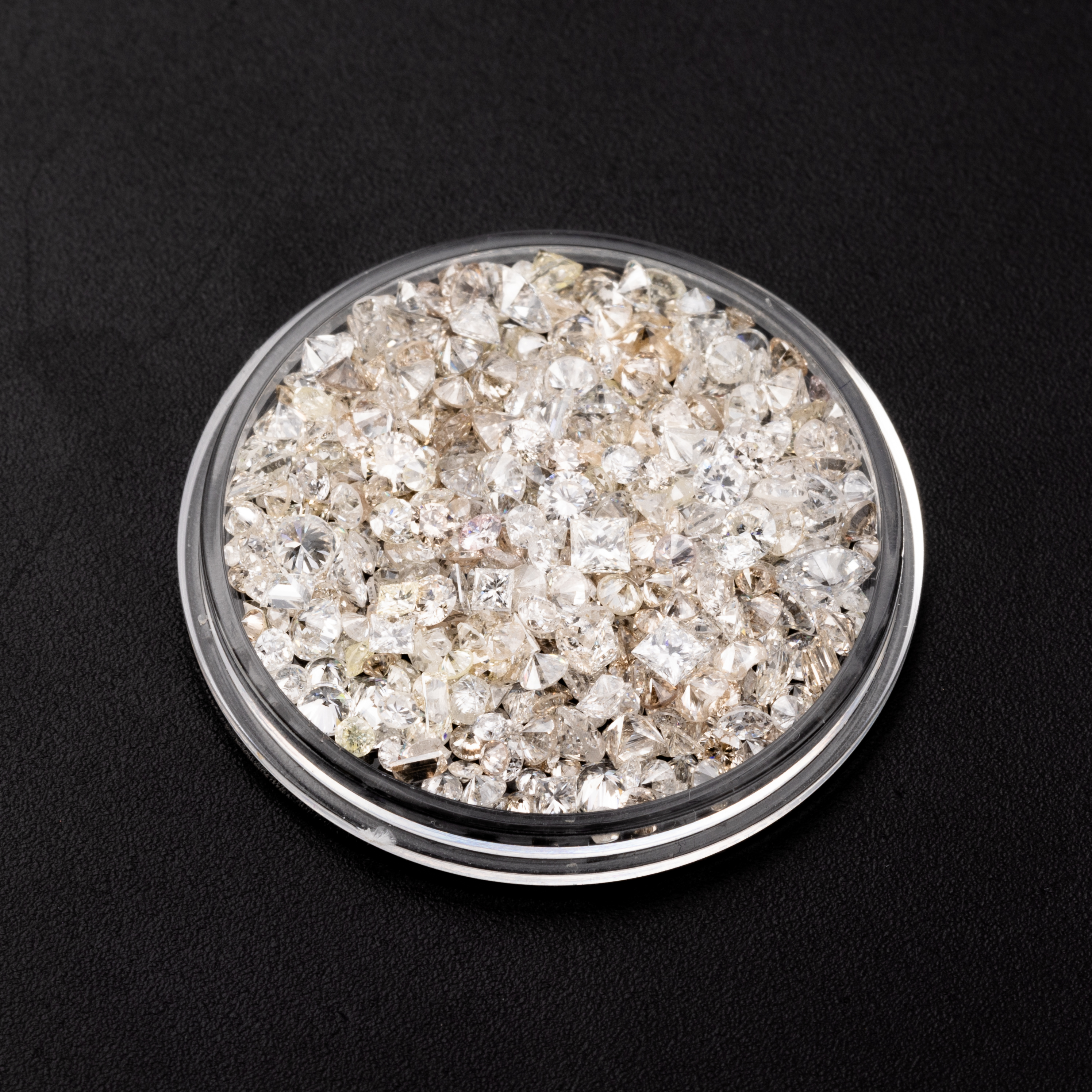 360 · 10 Carat Parcel of Loose Diamonds
