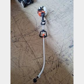 STRAMM 2 STROKE AIR COOLED LINE TRIMMER (INCOMPLETE)