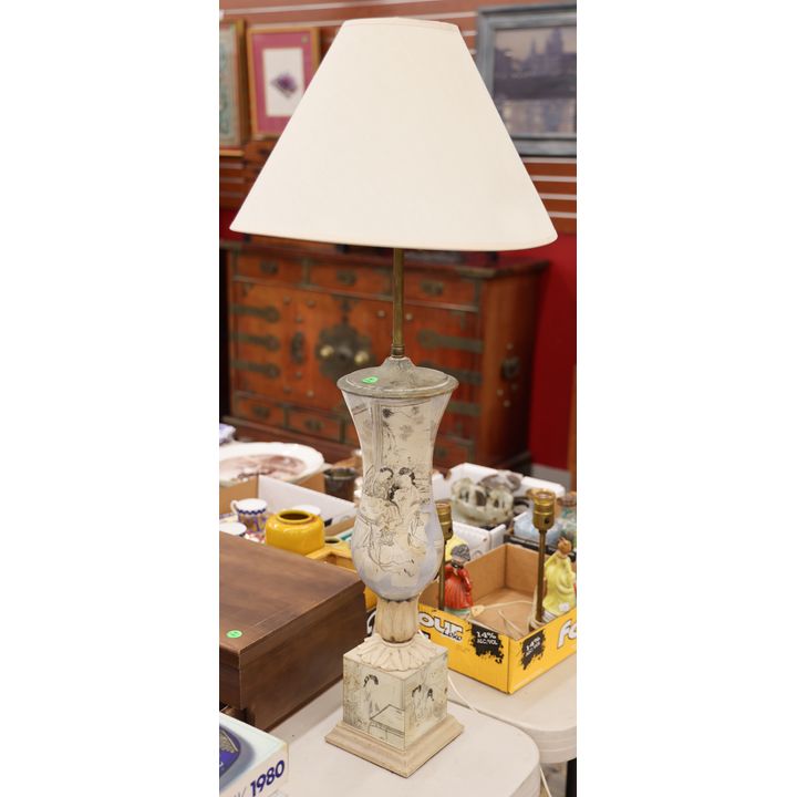 Vintage Chinoiserie Design Table Lamp 36''