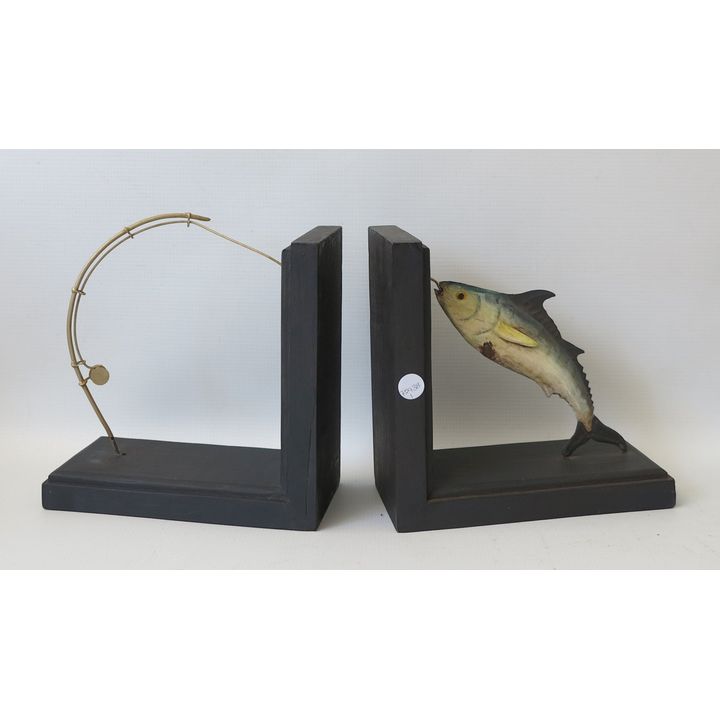 PAIR OF ANGLING BOOKENDS