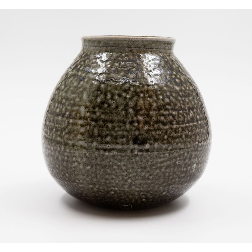Len Castle - Early ovoid vase