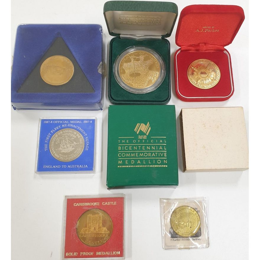 Medallions (x6)