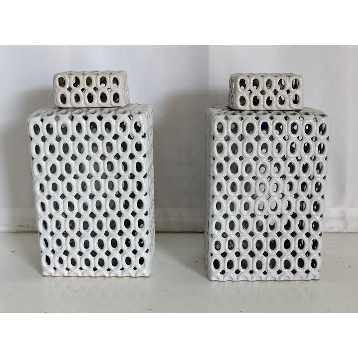 PAIR OF CERAMIC TABLE LAMPS