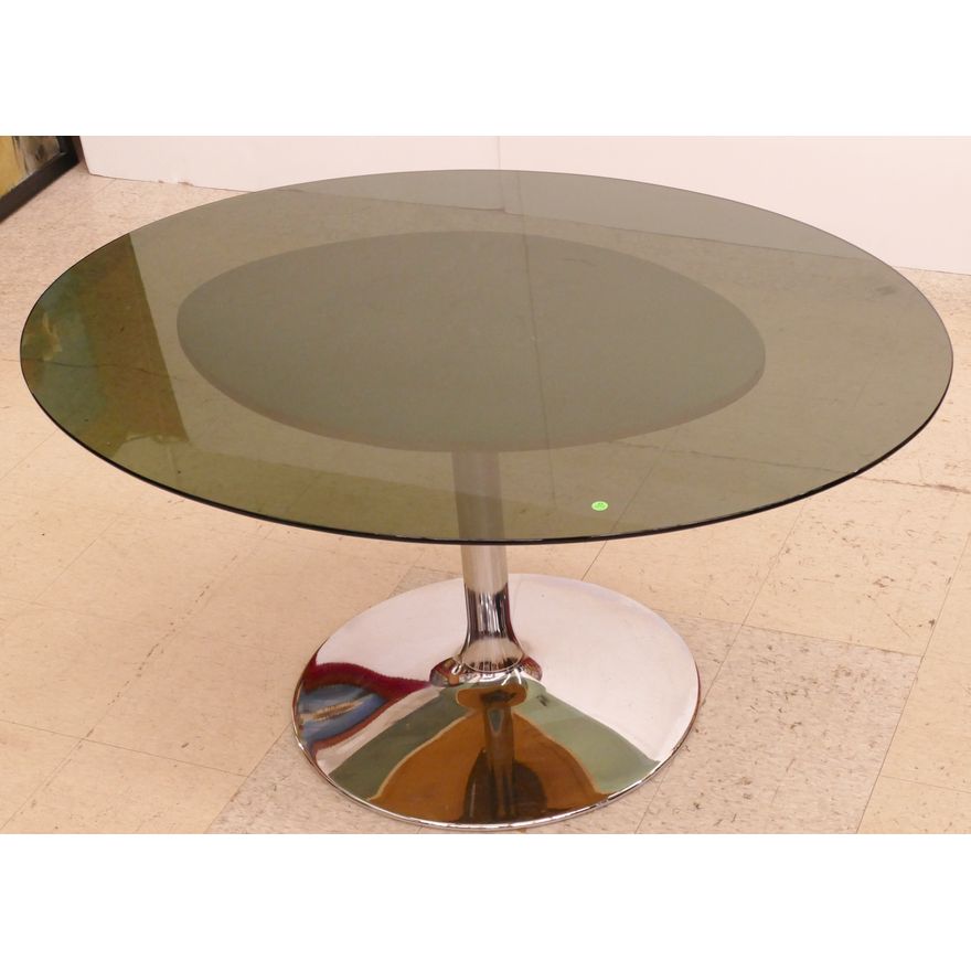 Chromecraft Midcentury Tulip Base and Smokey Glass Top Oval Dining Table