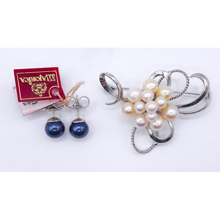 Box Real Pearl Brooch & Earrings