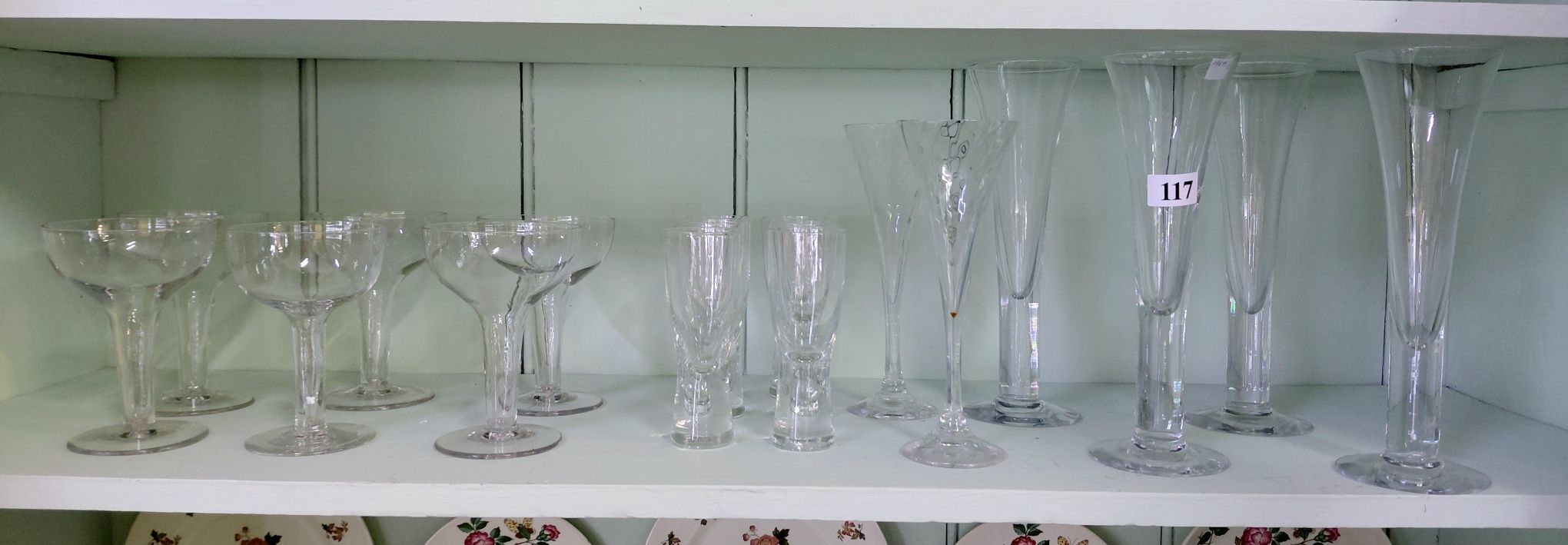 117 · SCANDINAVIAN WINE AND LIQUOR STEMS