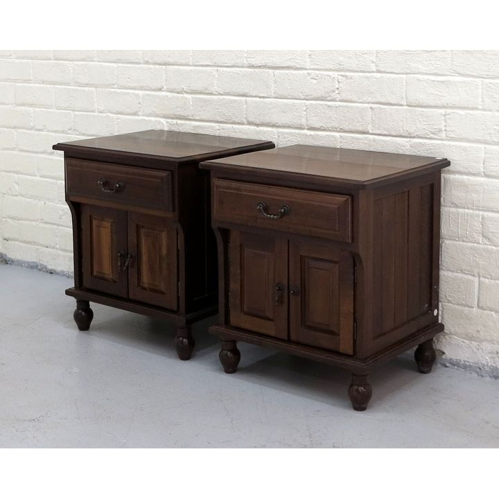 PAIR OF IMBUIA PEDESTALS