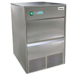 SnoMaster 80Kg Plumbed-In Ice-Maker Gourmet Ice